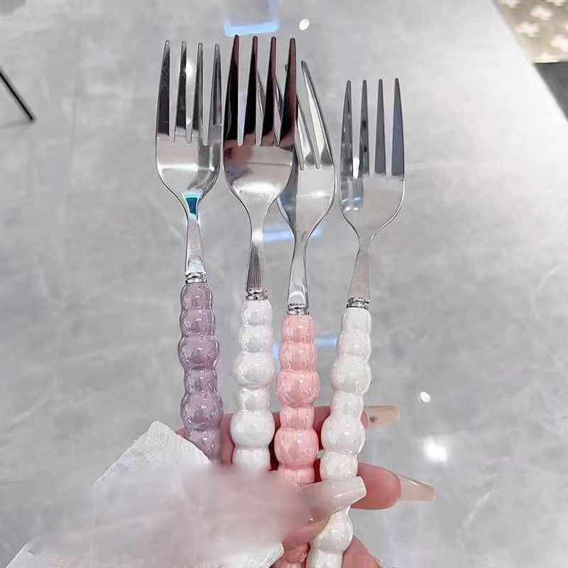 Pearl Handle Fork For Dessert  - مراجعة Kitchen Gadgets Must Have وسعره